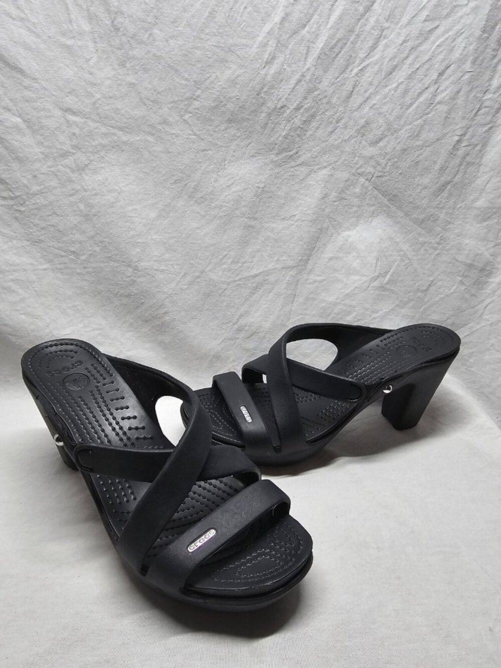 Women's Crocs Cyprus IV Heels Sandals Size 10 Black